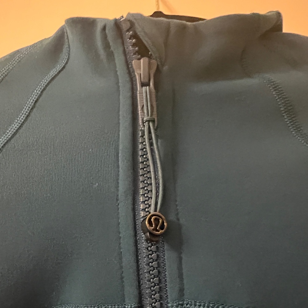 Lululemon define jacket